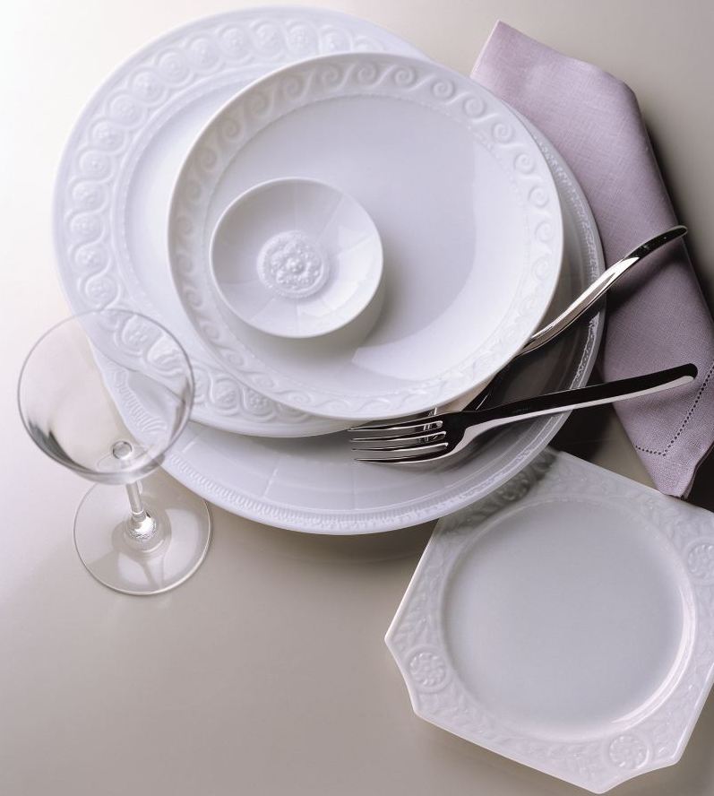 classic everyday place settings that will always be bernardaud christmas china